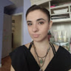 Meet your Posher, Carrie